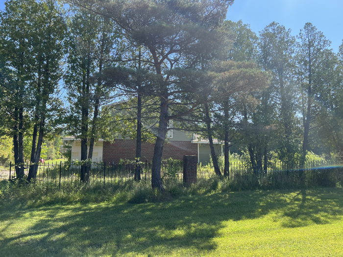 Shay Lake Motel (Cybs Hideaway Lounge) - Sept 4 2023 Photo (newer photo)